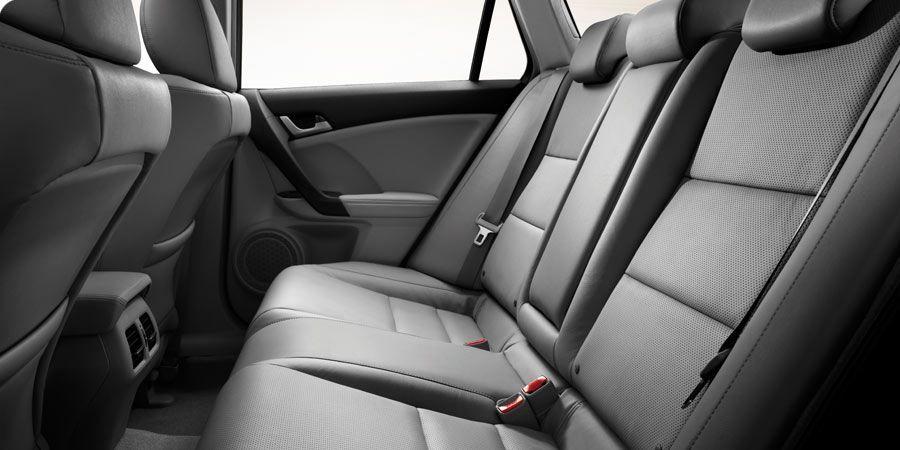  Honda Accord Tourer 2008 года  (фото 29 из 55)
